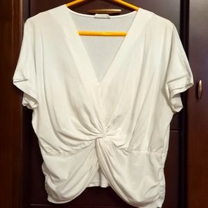 Sophie Rue V-Neck Short Sleeve Knot T-Shirt in White, Size XL